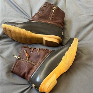 Sperry Brown and Black Winter Boots